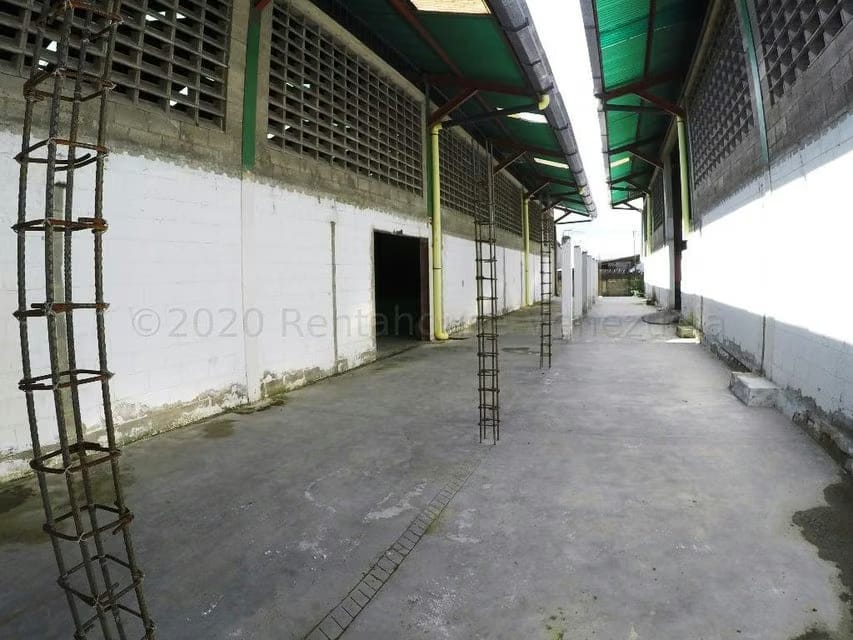 Comercial (Galpon - Deposito) en Venta en Mariche, Distrito Metropolitano - 27