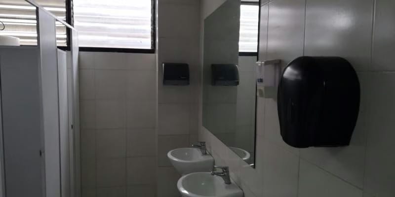 Comercial (Oficina) en Alquiler en Colinas de Bello Monte, Distrito Metropolitano - 19