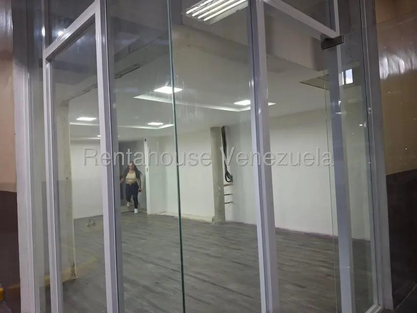 Comercial (Local Comercial) en Venta en Chacao, Distrito Metropolitano - 23