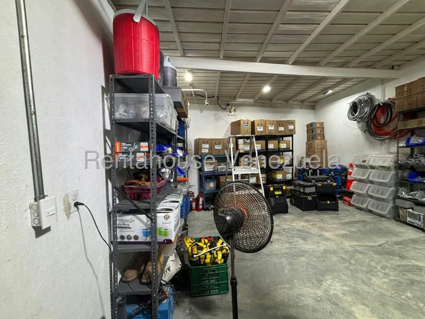 Comercial (Galpon - Deposito) en Venta en La Union, Distrito Metropolitano - 31