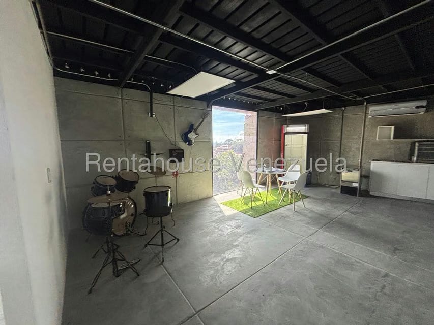 Comercial (Galpon - Deposito) en Venta en La Union, Distrito Metropolitano - 10
