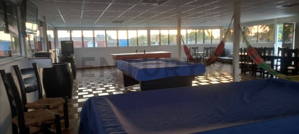 Venta de Casa Vacacional en Chichiriviche - 3