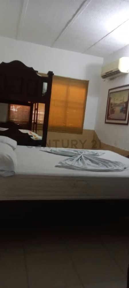 Venta de Casa Vacacional en Chichiriviche - 22