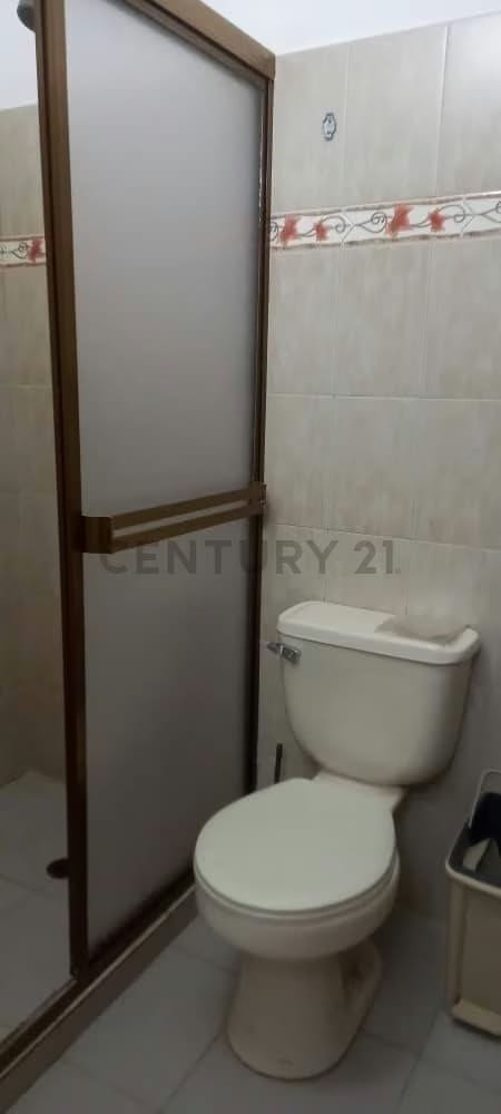 Venta de Casa Vacacional en Chichiriviche - 24