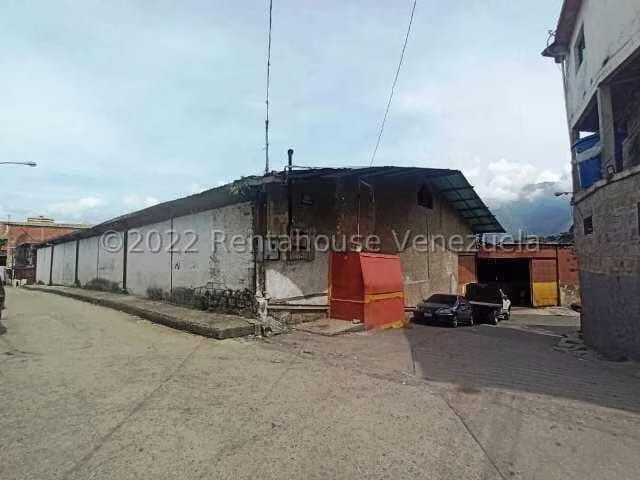 Comercial (Galpon - Deposito) en Venta en El Llanito, Distrito Metropolitano - 11