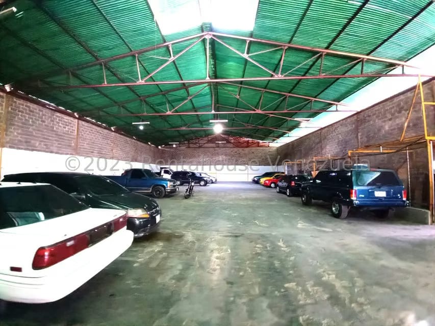 Comercial (Galpon - Deposito) en Venta en El Llanito, Distrito Metropolitano - 3