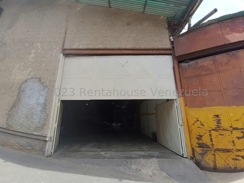Comercial (Galpon - Deposito) en Venta en El Llanito, Distrito Metropolitano - 8