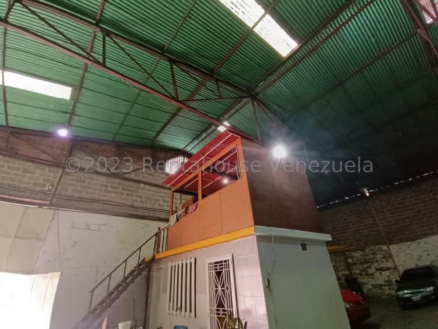 Comercial (Galpon - Deposito) en Venta en El Llanito, Distrito Metropolitano - 9
