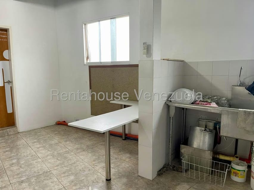 Comercial (Local Comercial) en Alquiler en El Hatillo, Distrito Metropolitano - 9