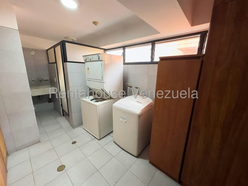 Apartamento (1 Nivel) en Alquiler en Campo Alegre, Distrito Metropolitano - 15