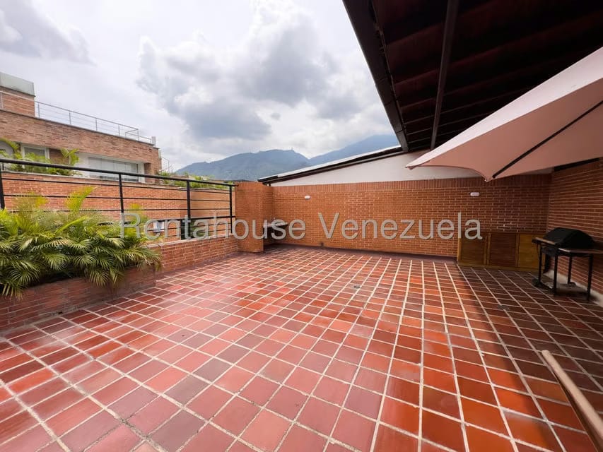 Apartamento (1 Nivel) en Alquiler en Campo Alegre, Distrito Metropolitano - 19