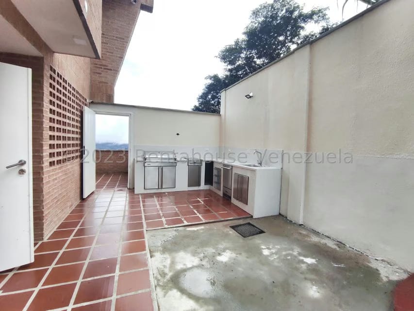 Townhouse (Multiples Niveles) en Venta en Loma Linda, Distrito Metropolitano - 19