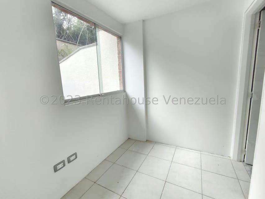 Townhouse (Multiples Niveles) en Venta en Loma Linda, Distrito Metropolitano - 21