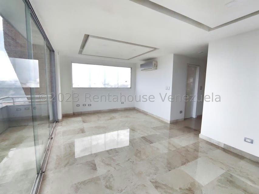 Townhouse (Multiples Niveles) en Venta en Loma Linda, Distrito Metropolitano - 5