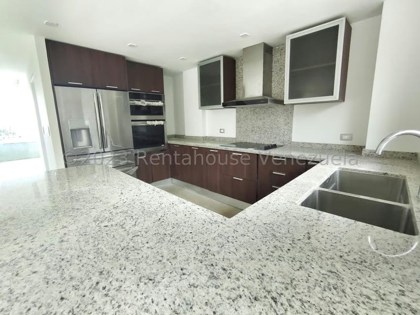 Townhouse (Multiples Niveles) en Venta en Loma Linda, Distrito Metropolitano - 8