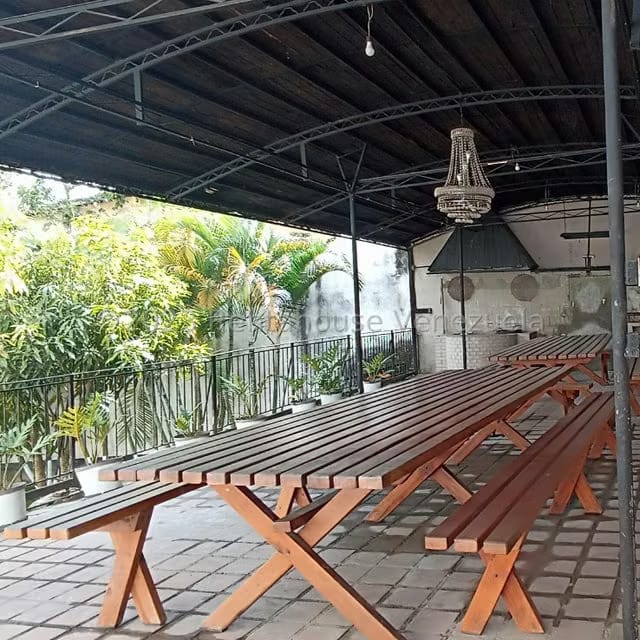 Casa (Multipes Niveles) en Venta en Club Hipico, Miranda - 8