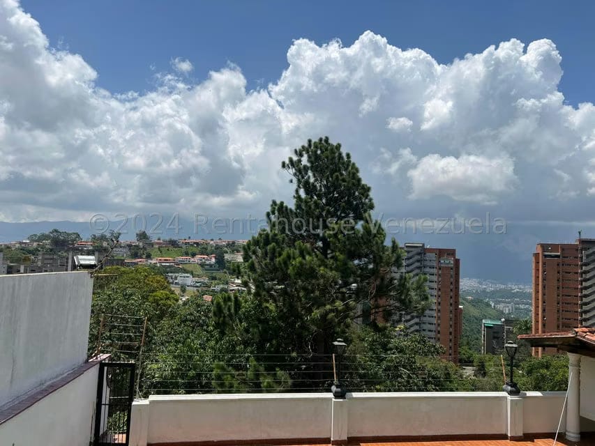 Casa (Duplex) en Venta en Los Naranjos del Cafetal, Distrito Metropolitano - 11