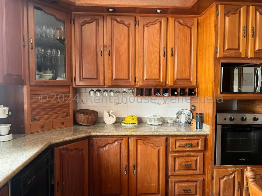 Casa (Duplex) en Venta en Los Naranjos del Cafetal, Distrito Metropolitano - 18