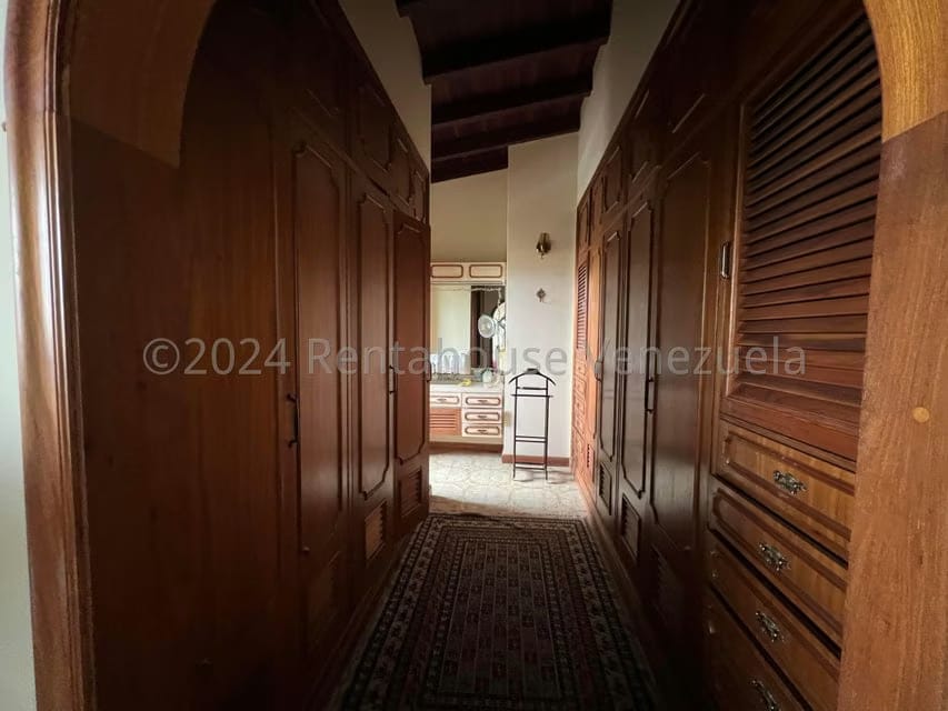 Casa (Duplex) en Venta en Los Naranjos del Cafetal, Distrito Metropolitano - 31