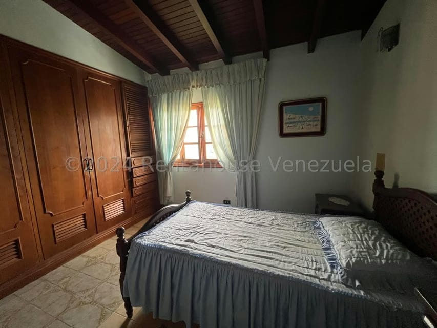 Casa (Duplex) en Venta en Los Naranjos del Cafetal, Distrito Metropolitano - 40