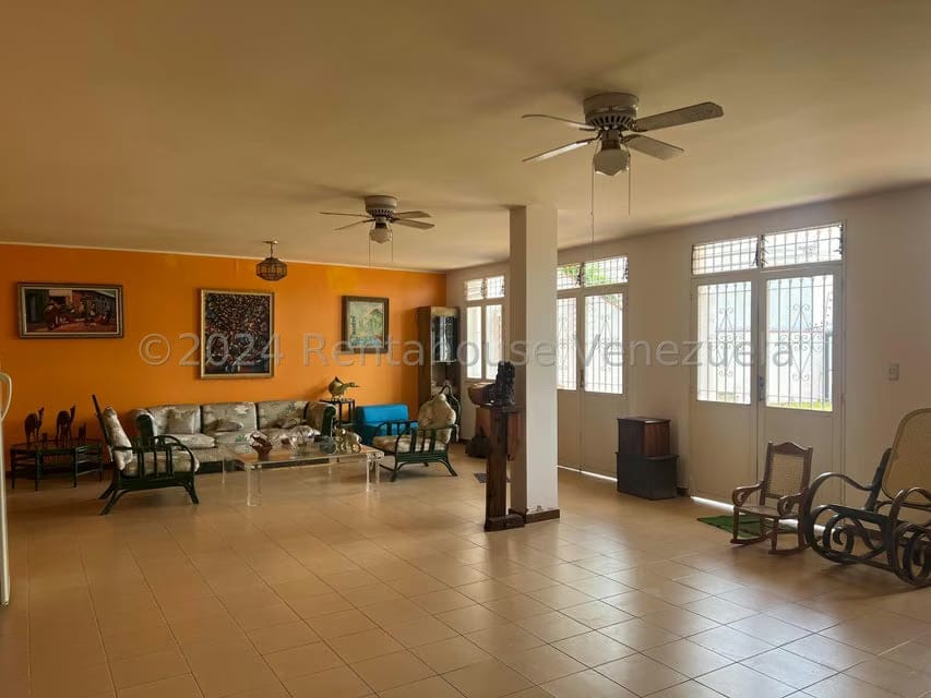 Casa (Duplex) en Venta en Los Naranjos del Cafetal, Distrito Metropolitano - 46