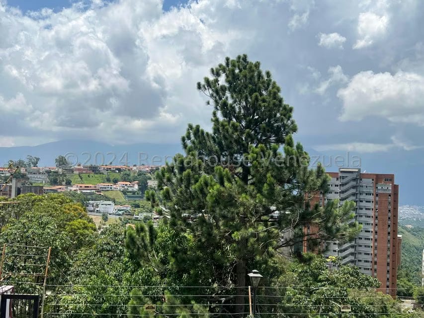 Casa (Duplex) en Venta en Los Naranjos del Cafetal, Distrito Metropolitano - 49