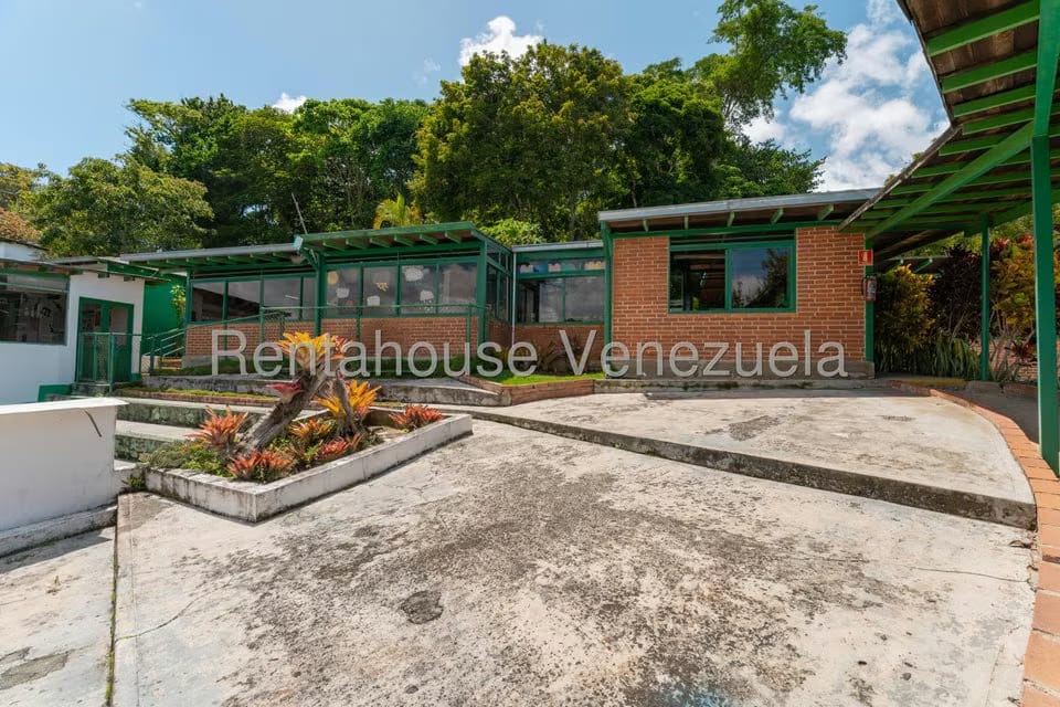 Terreno (Comercial) en Venta en Oripoto, Distrito Metropolitano - 37