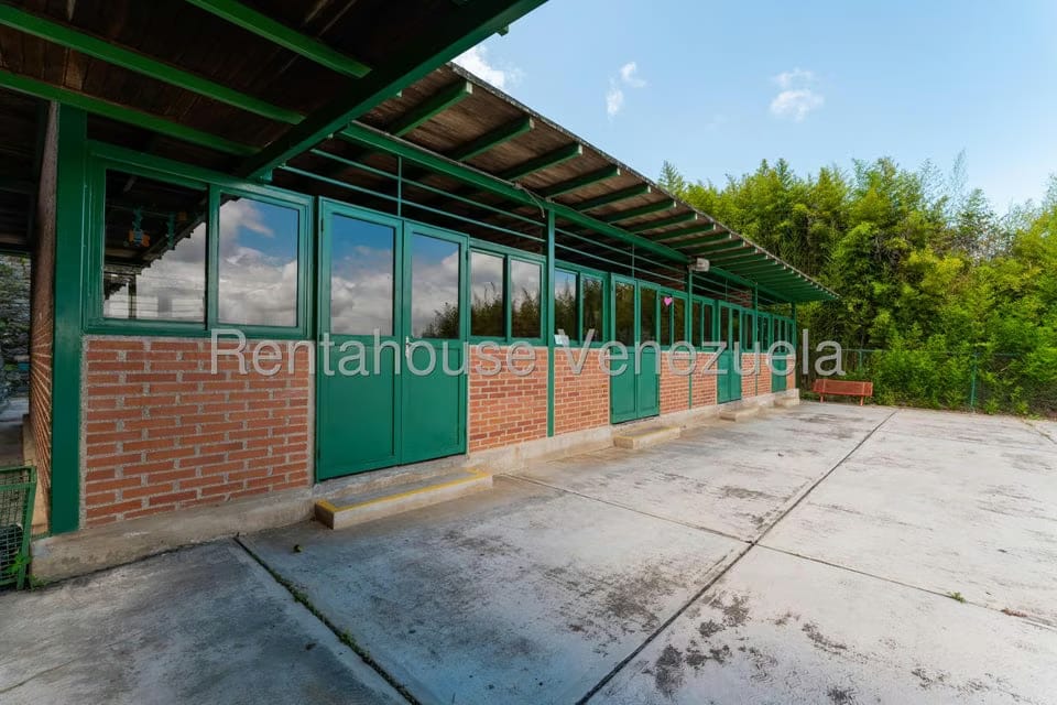 Terreno (Comercial) en Venta en Oripoto, Distrito Metropolitano - 42