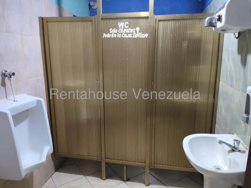 Comercial (Local Comercial) en Venta en Centro de Charallave, Miranda - 19