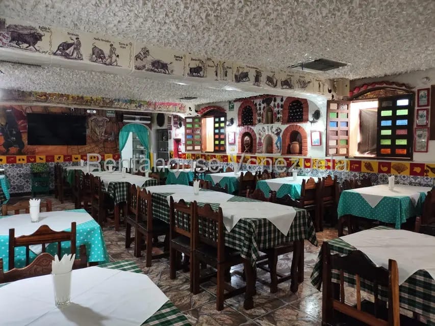 Comercial (Local Comercial) en Venta en Centro de Charallave, Miranda - 5