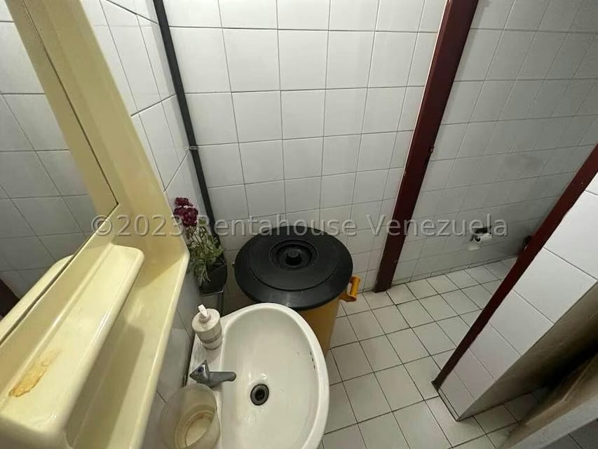Comercial (Local Comercial) en Venta en El Llanito, Distrito Metropolitano - 11