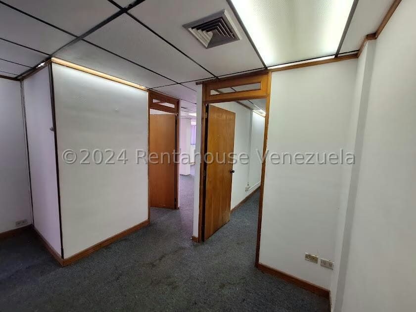 Comercial (Oficina) en Alquiler en Sabana Grande, Distrito Metropolitano - 6