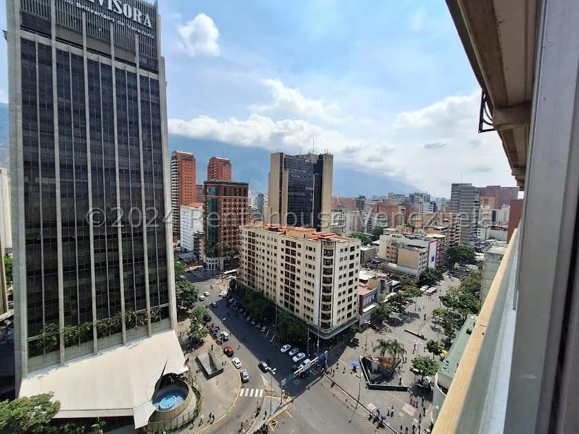 Comercial (Oficina) en Alquiler en Sabana Grande, Distrito Metropolitano - 9