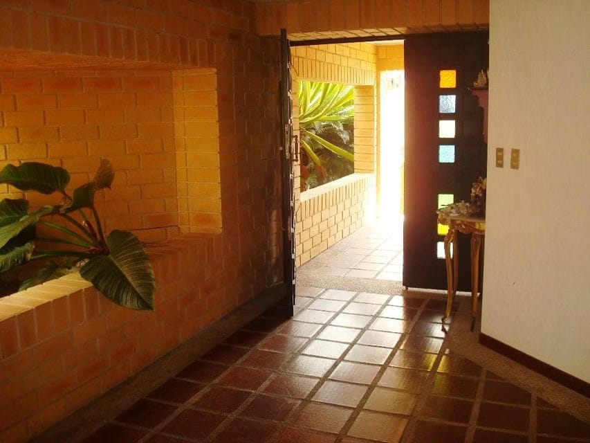 Casa (Multipes Niveles) en Venta en La Lagunita Country Club, Distrito Metropolitano - 3