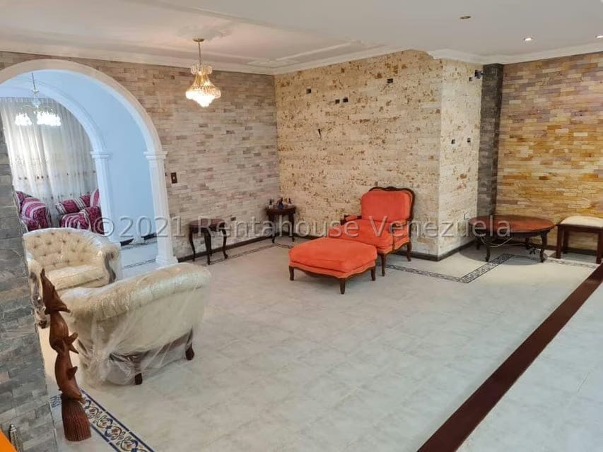 Casa (Multipes Niveles) en Venta en Mirador Panamericano, Miranda - 19