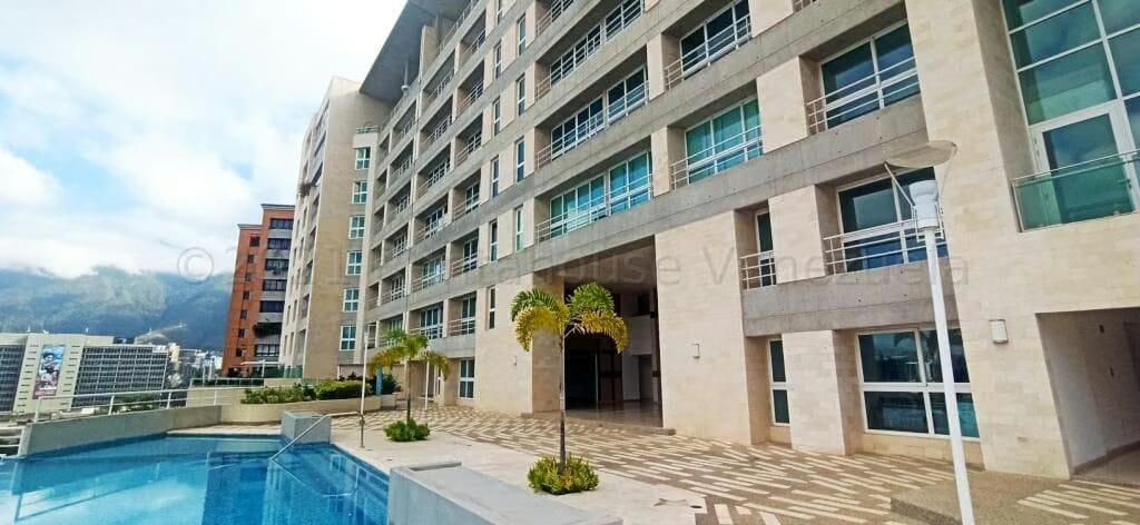 Apartamento (Penthouse) en Venta en Lomas de Las Mercedes, Distrito Metropolitano - 6