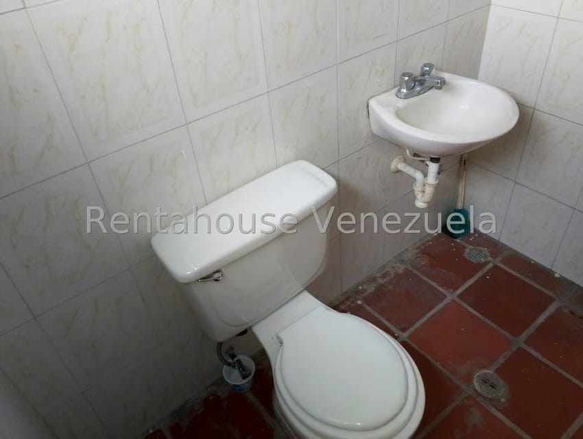Comercial (Local Comercial) en Alquiler en Los Rastrojos, Lara - 11