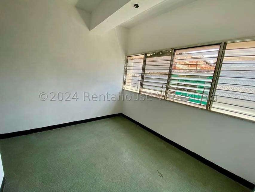 Comercial (Oficina) en Alquiler en Centro, Lara - 6