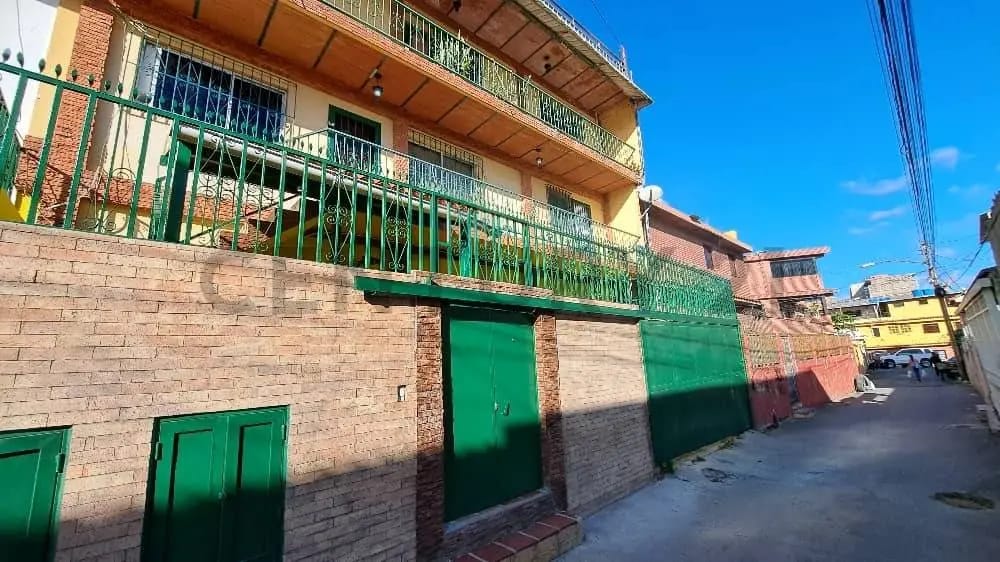 ML Alquiler oficina y/o depósito