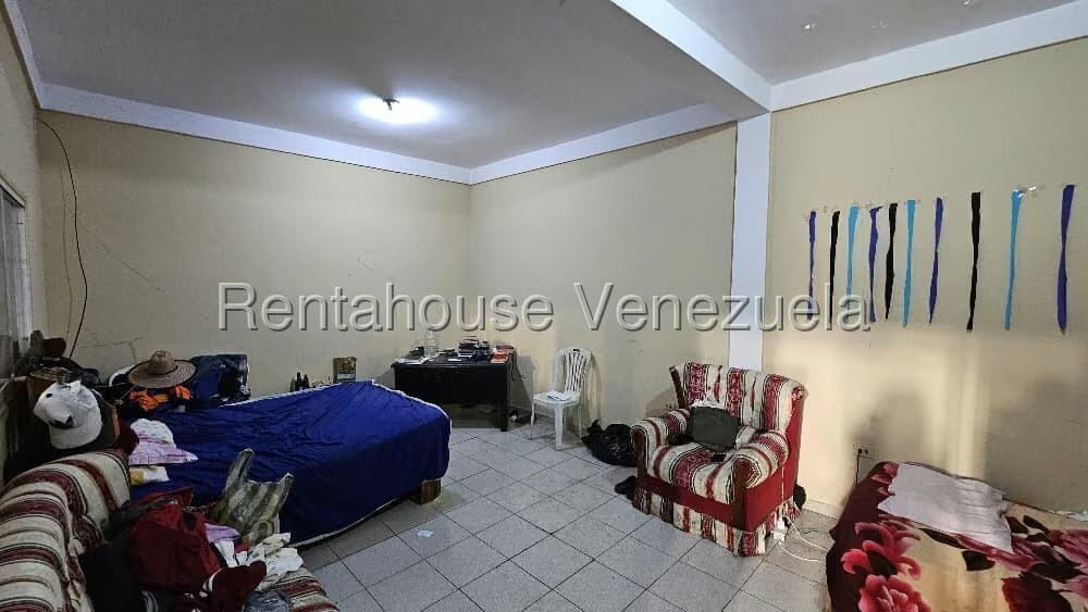 Comercial (Galpon - Deposito) en Alquiler en Circunvalacion Sur, Portuguesa - 8