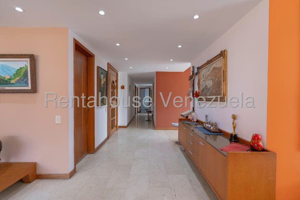 Apartamento (Penthouse) en Venta en Lomas de Las Mercedes, Distrito Metropolitano - 2