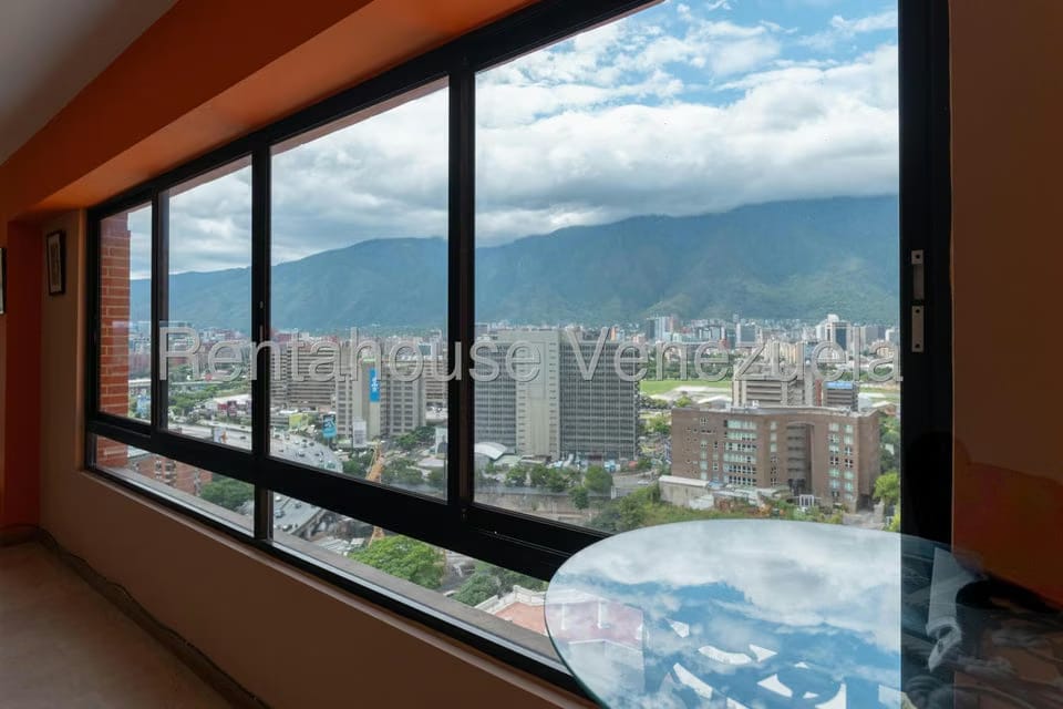 Apartamento (Penthouse) en Venta en Lomas de Las Mercedes, Distrito Metropolitano - 14