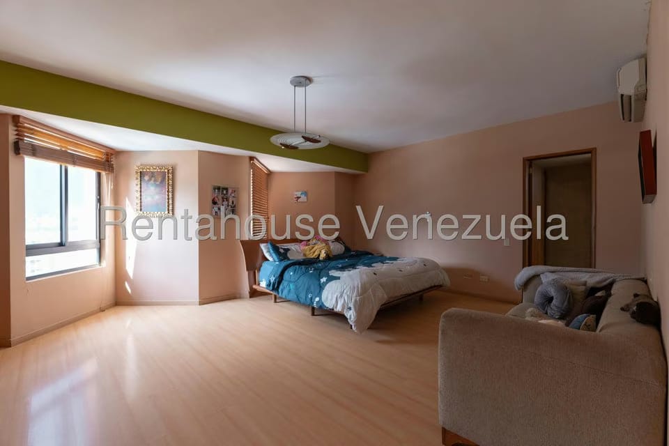 Apartamento (Penthouse) en Venta en Lomas de Las Mercedes, Distrito Metropolitano - 29
