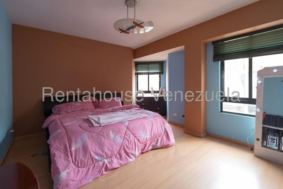 Apartamento (Penthouse) en Venta en Lomas de Las Mercedes, Distrito Metropolitano - 36