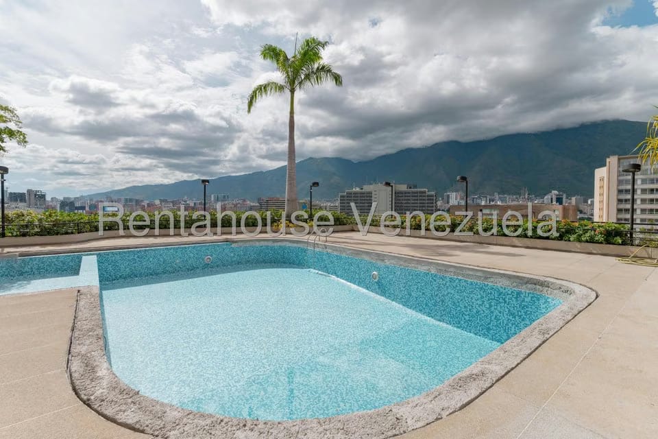 Apartamento (Penthouse) en Venta en Lomas de Las Mercedes, Distrito Metropolitano - 40