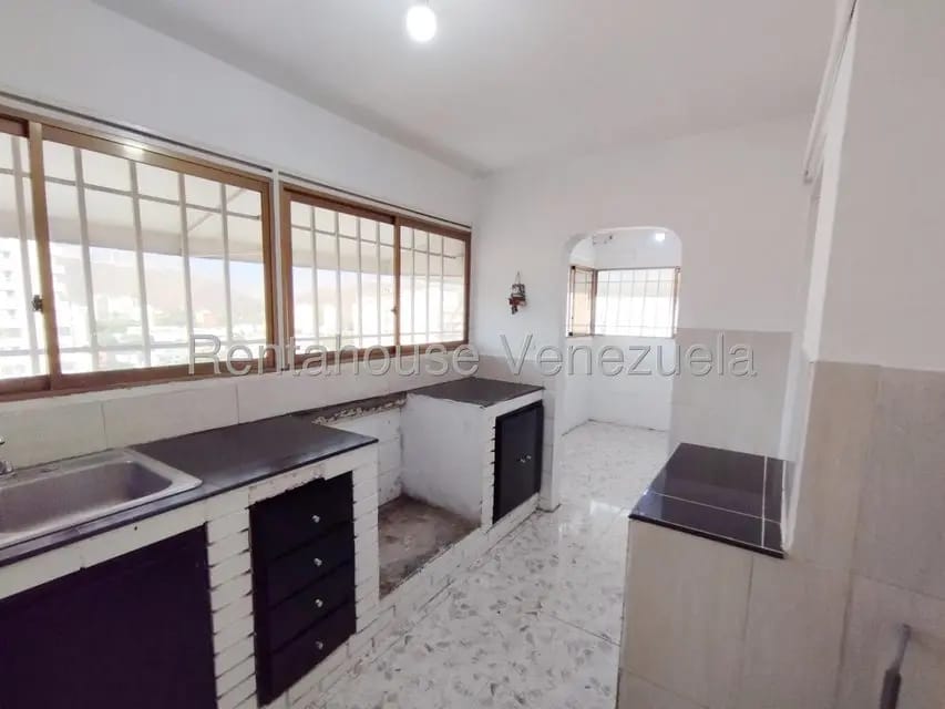 Apartamento (1 Nivel) en Alquiler en Zona Centro, Aragua - 7