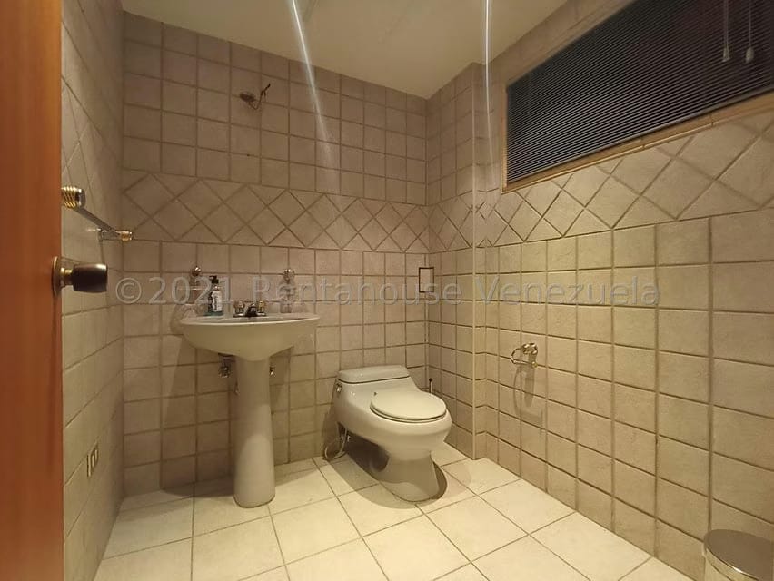 Casa (Duplex) en Venta en San Jacinto, Aragua - 24