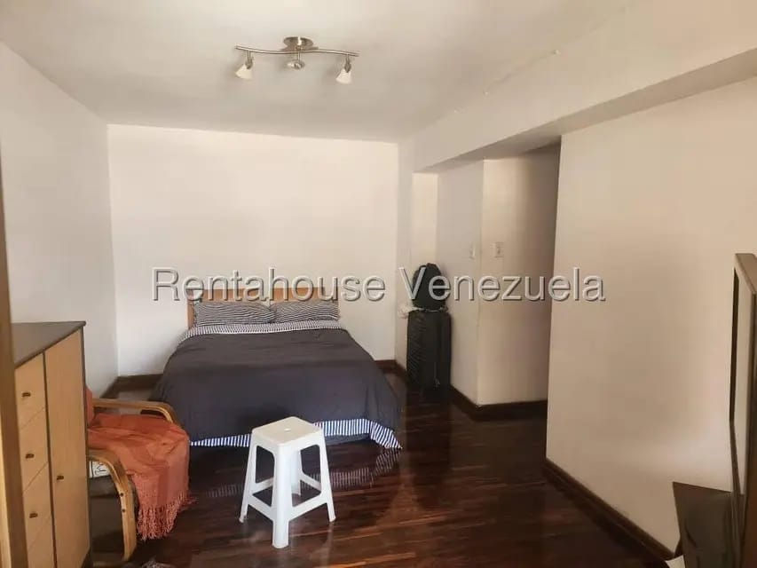 Apartamento (1 Nivel) en Venta en El Marques, Distrito Metropolitano - 7
