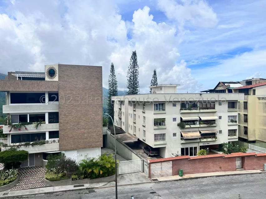Apartamento (1 Nivel) en Venta en Miranda, Distrito Metropolitano - 5