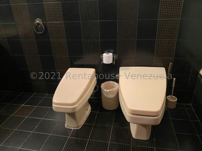 Casa (Multipes Niveles) en Venta en La Morita, Miranda - 48
